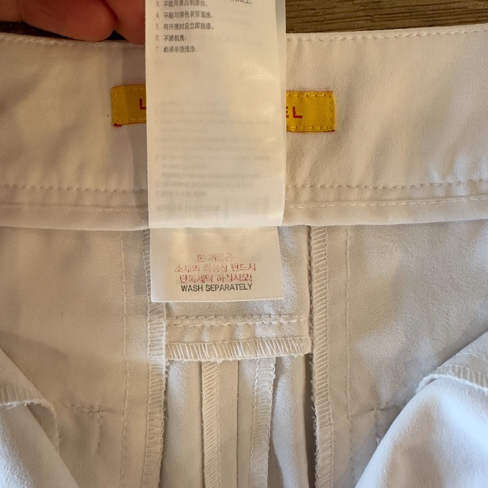 Louis Castel Women's White Golf Shorts-Size 70-U.S 4-Japanese Performance Fabric - Picture 7 of 16